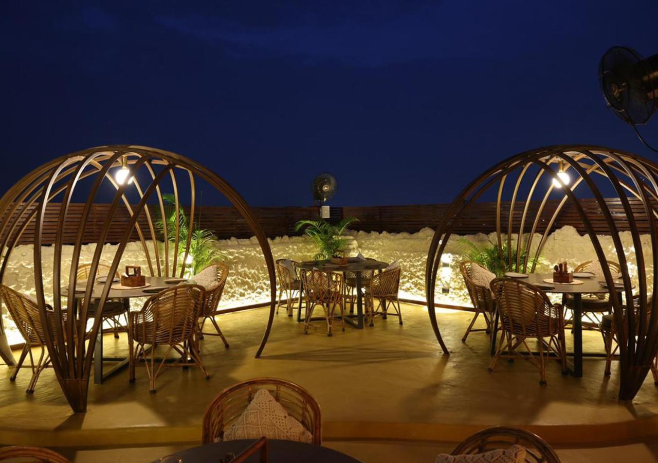 Hotel Town Grand Patel Nagar New Delhi Exterior photo